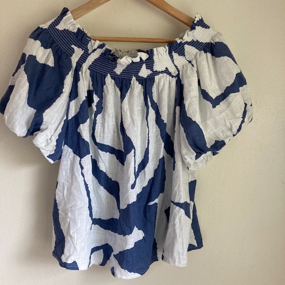 Cece women’s linen blend top - Picture 1 of 8